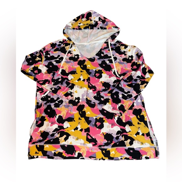 LuLaRoe Tops - LuLaRoe Pastel Floral Top “Eliza” (2XL)